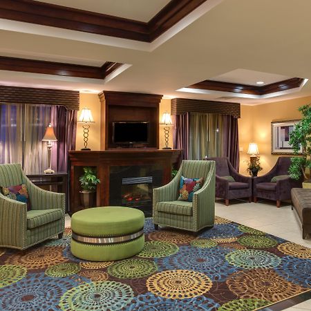 Holiday Inn Express Tower Center New Brunswick By Ihg East Brunswick Extérieur photo