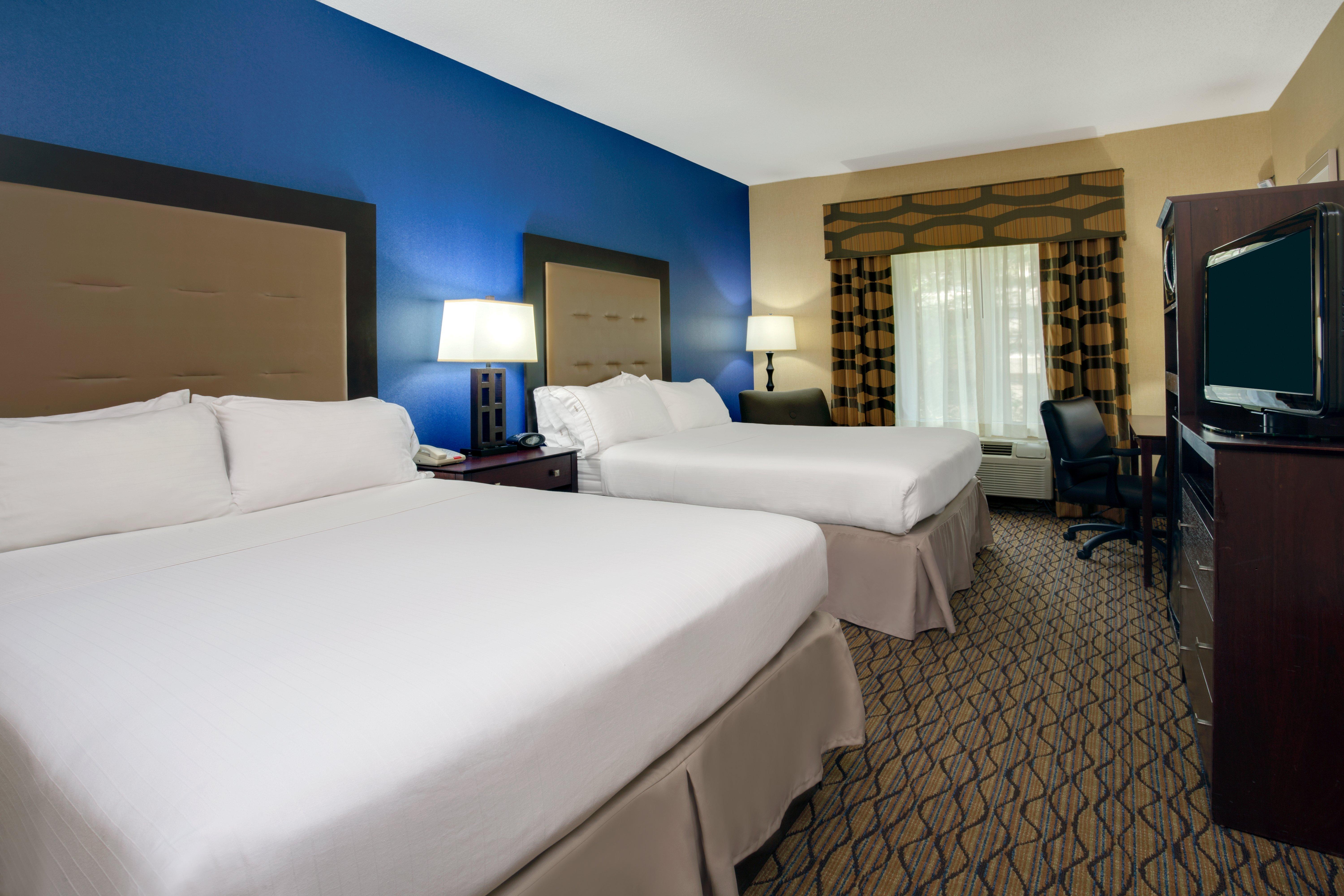 Holiday Inn Express Tower Center New Brunswick By Ihg East Brunswick Extérieur photo
